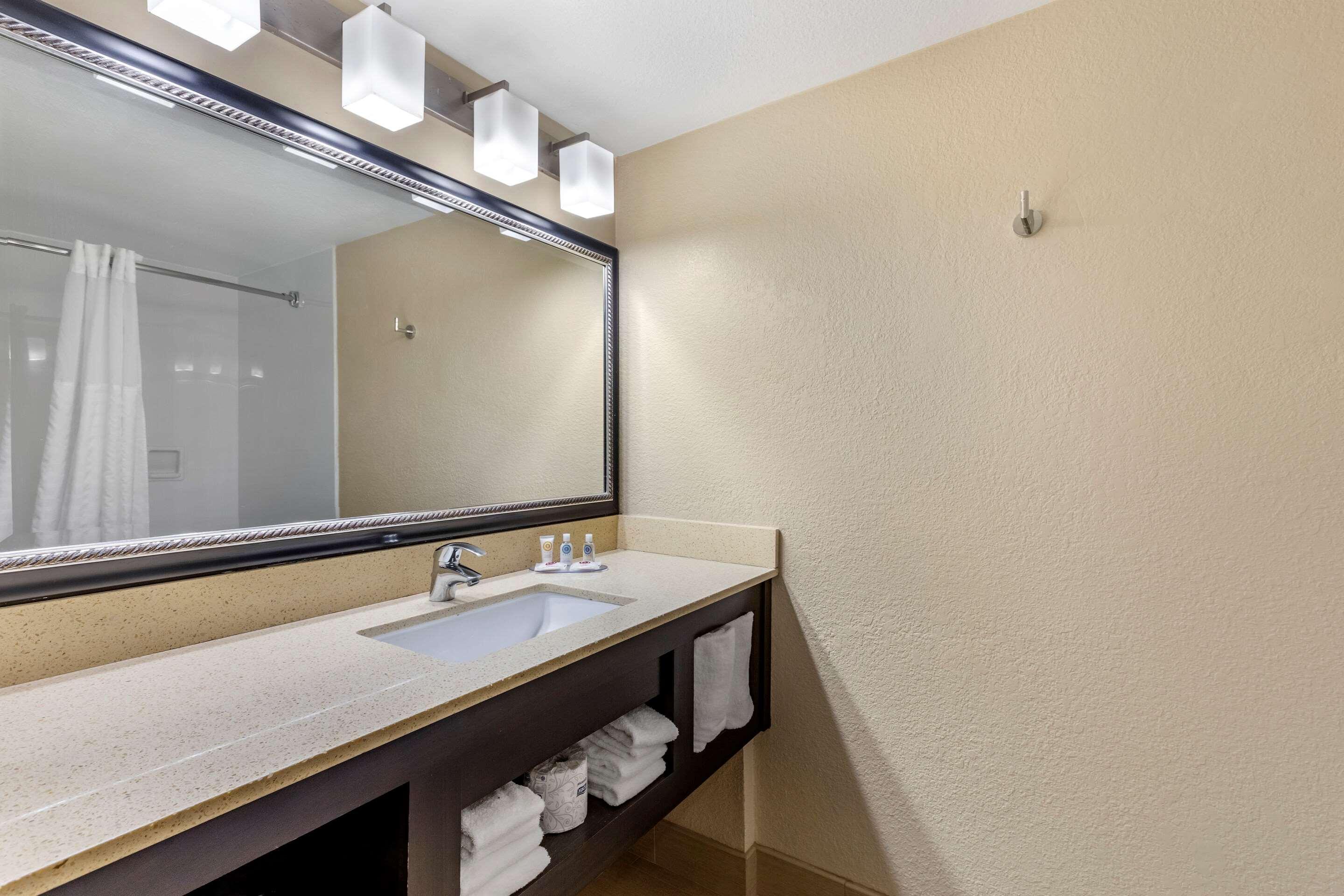 Comfort Inn San Diego Old Town Exterior photo