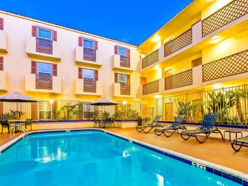 Comfort Inn San Diego Old Town Exterior photo